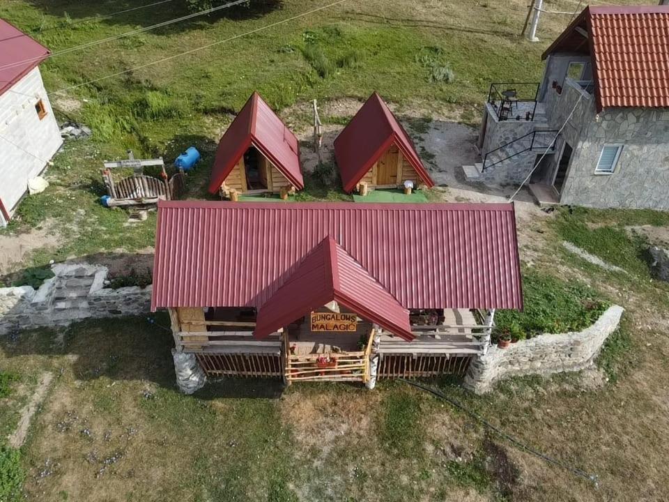 Bungalows Malagic Gusinje Eksteriør billede